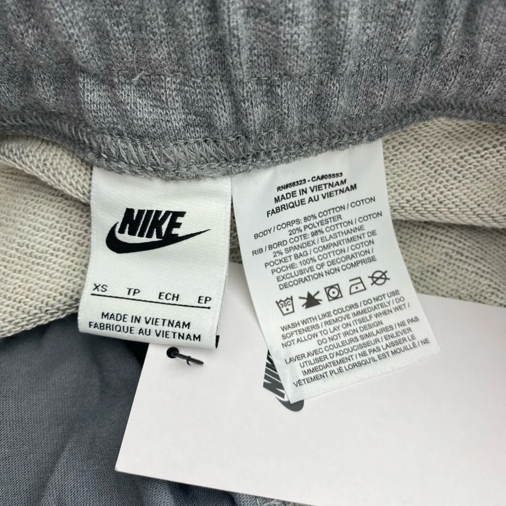 Nike Big Girls‎ Sportswear Club French Terry Shorts - NWT - XS